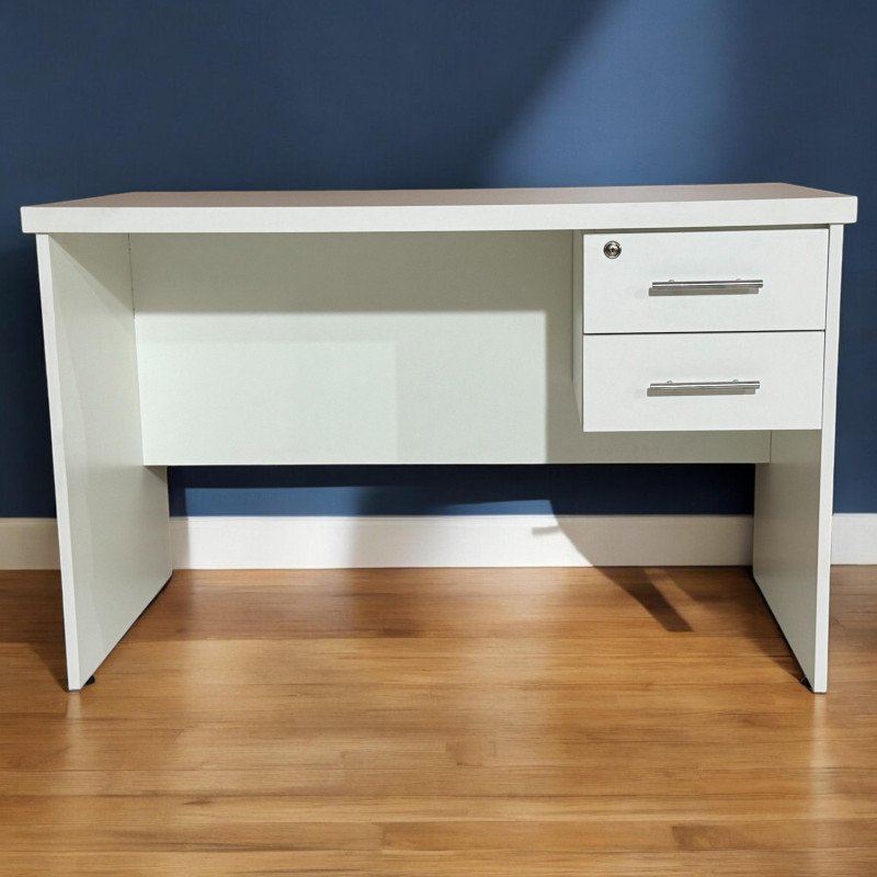 ESCRITORIO 120 C/2 CAJONES Y LLAVE Blanco - Marrón